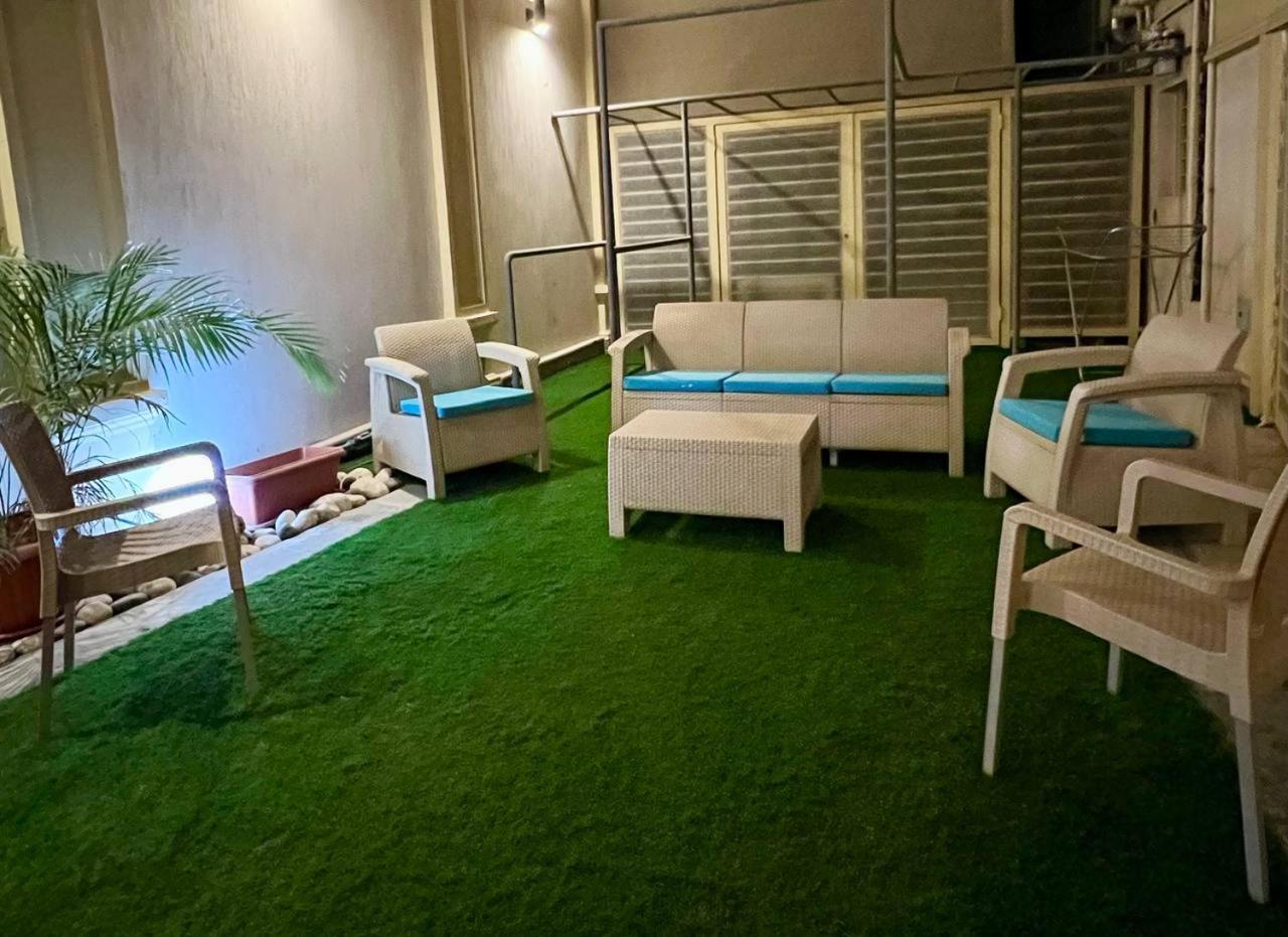 Paradise Studios Sheikh Zayed City Exteriér fotografie